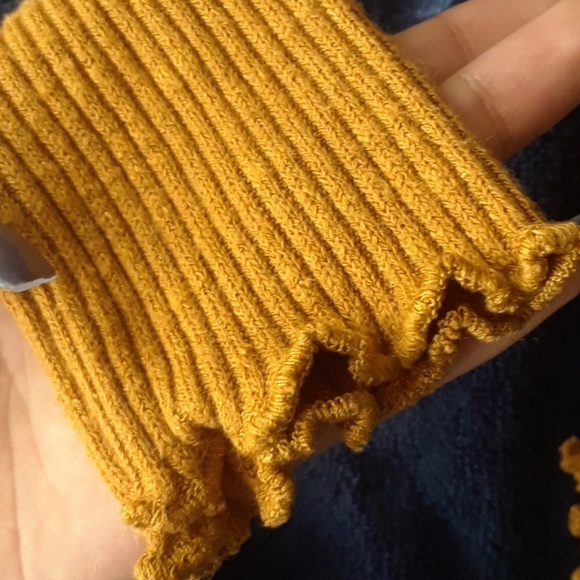 Crop shirt - Picture 3 of 3